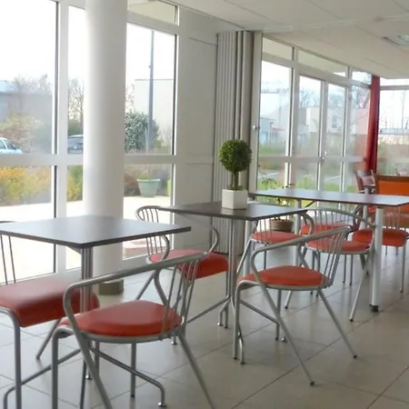 Services Le Karousel * Вир