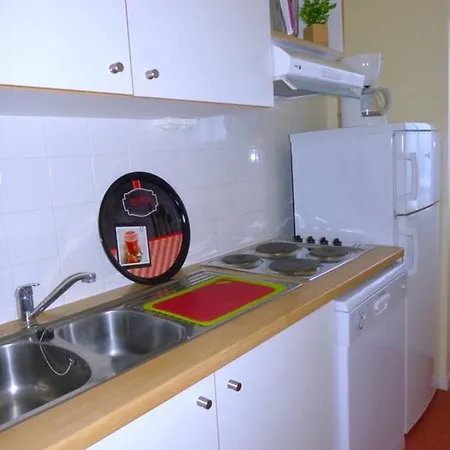 Services Le Karousel Вир