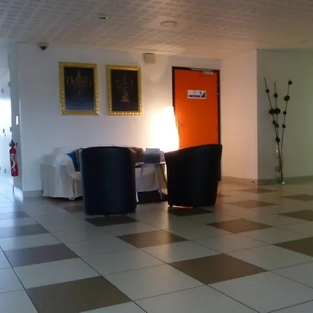 Services Le Karousel Апартаменты Вир